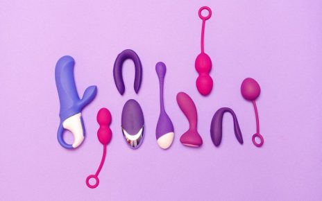 5 Kesalahan Membersihkan Vibrator yang Harus Di Hindari - IDNCash