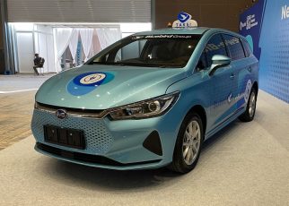 Sekarang Bluebird Punya Taksi Listrik BYD e6 Gen 2 - IDNCash